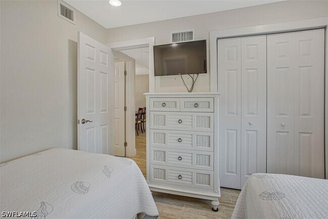 Photo - 4298 27th Ct SW Unit 101