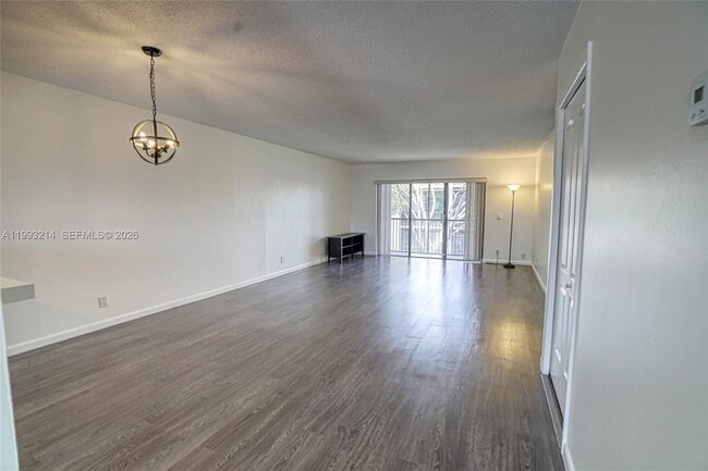 Photo - 434 Lakeview Dr Unit 205