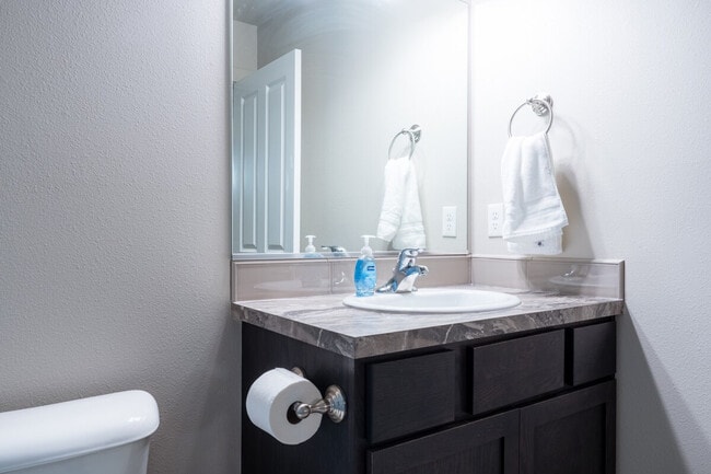 Photo - 5706 W 1st Pl Unit ID1324034P