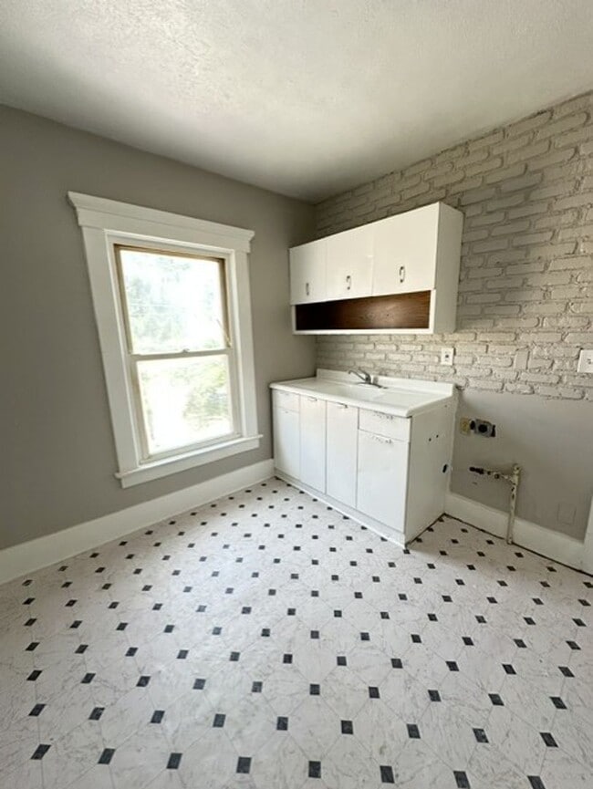 Photo - 1257 E Erie Ave Unit 1257 East Erie Ave