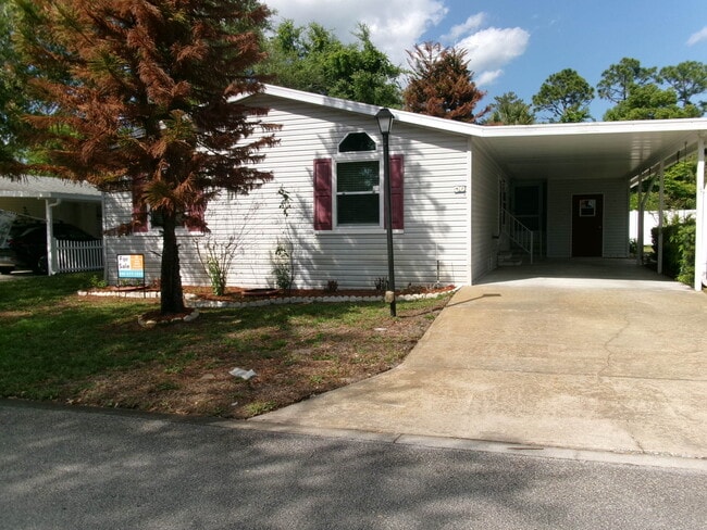 Building Photo - 47 Grizzly Bear Path
