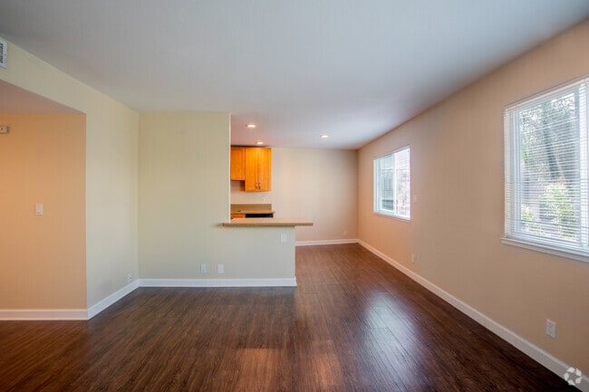 1BR, 1BA