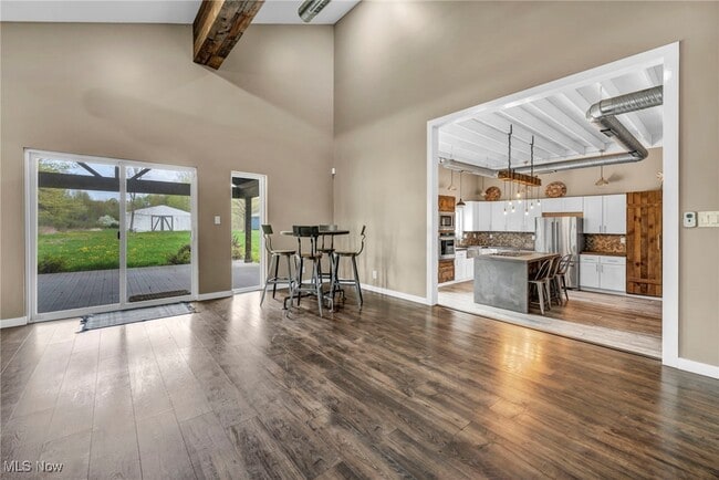 Photo - 34300 Cooley Rd