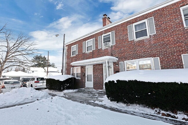 Photo - 338 S Chase Ave