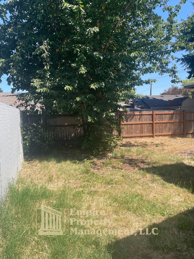 2025 Devos St
