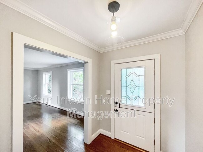 Photo - 2695 Sharondale Dr NE