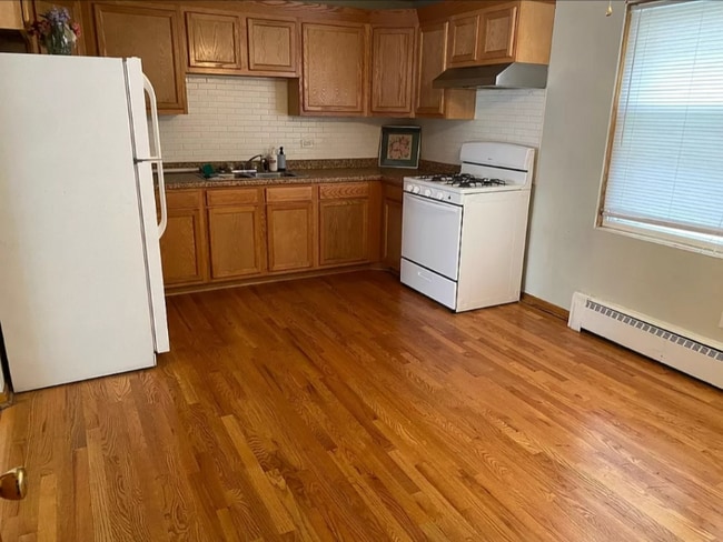 Photo - 6805 W Montrose Ave Unit 2