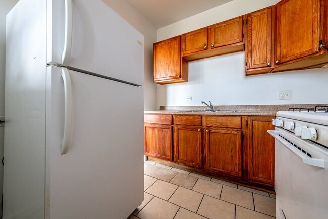 Photo - 6829 S King Dr