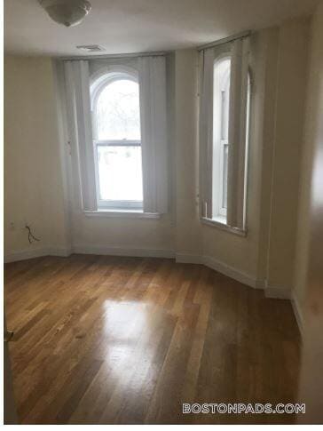 Photo - 90 Westland Ave Unidad 401