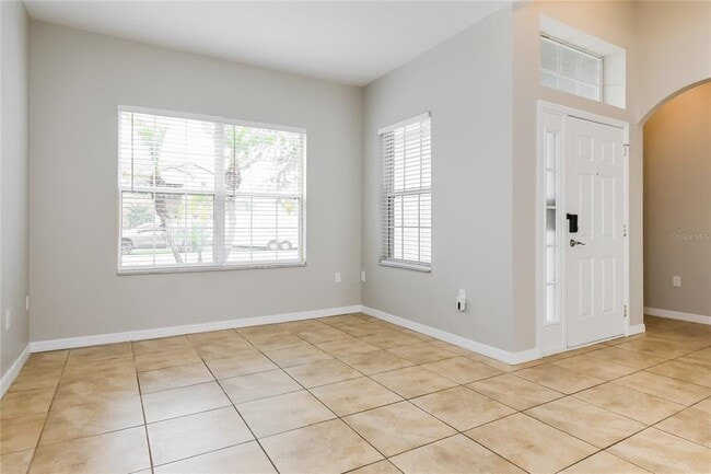 Photo - 532 Bassett Dr