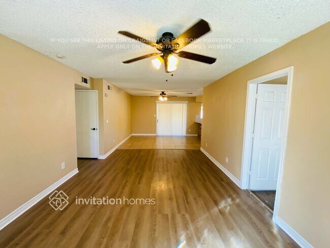 Photo - 4712 E Carson Rd