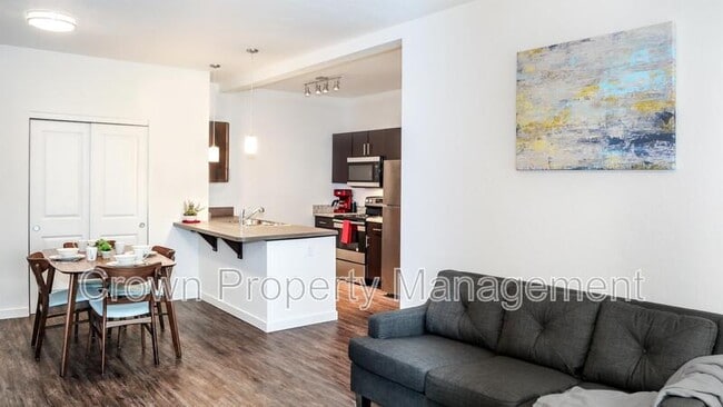 Photo - 37 Pheasant Run