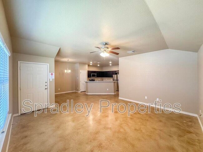 Photo - 1573 Vani Ct