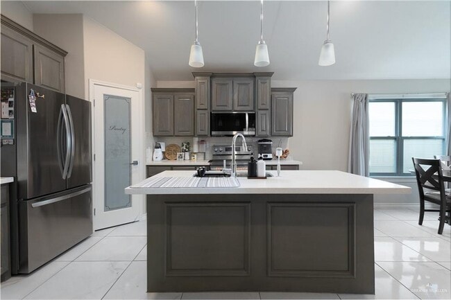 Photo - 12 N 26th St