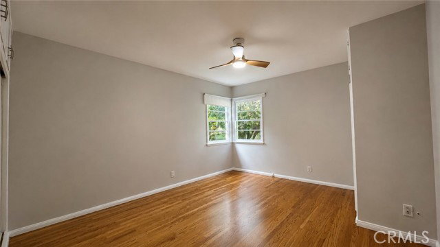 Photo - 5156 Bascule Ave