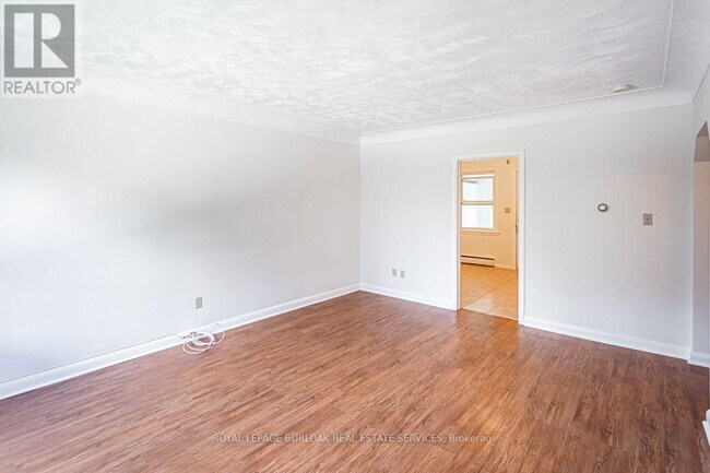 Photo - 718 Ross St Unit 2