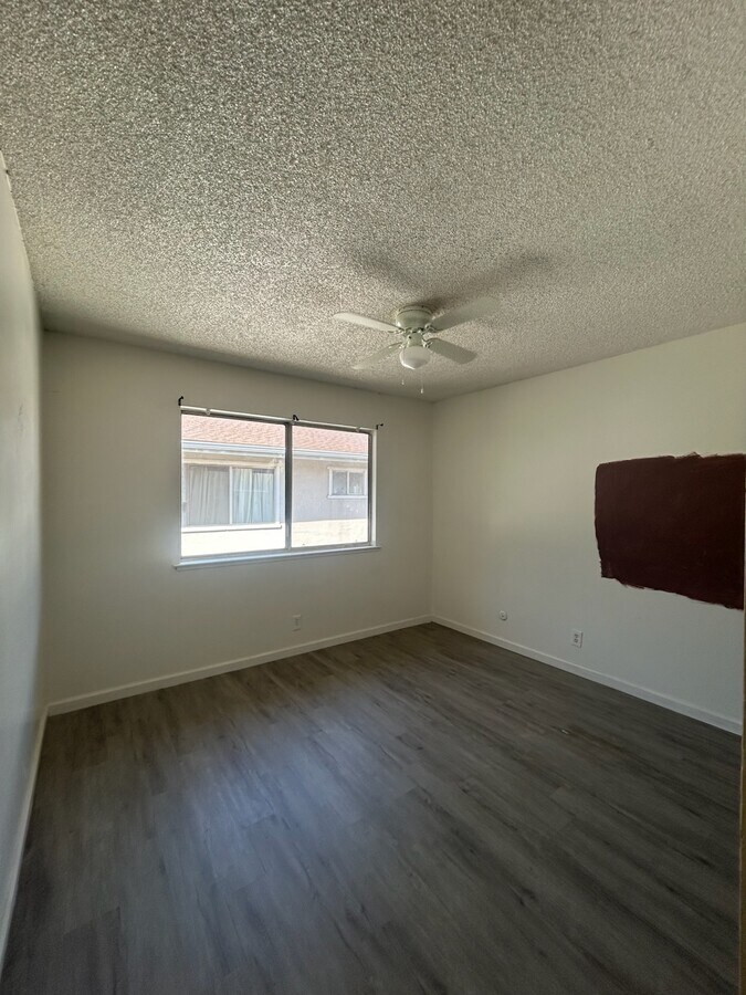 Photo - 2658 W Fairmont Ave Unit 103