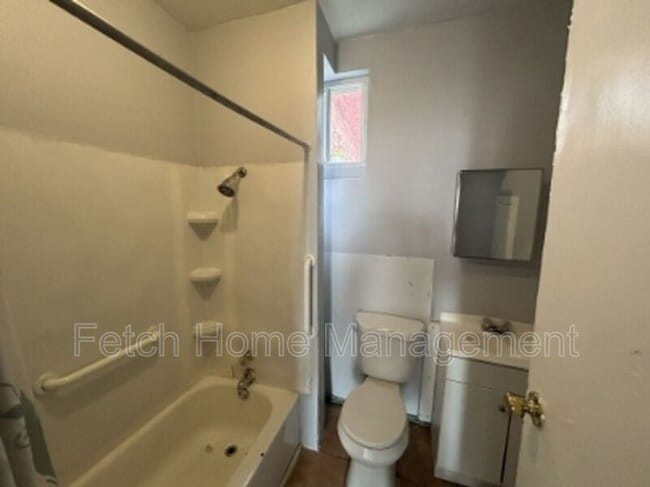 Photo - 430 Manor St