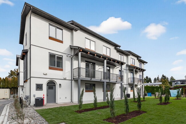 Building Photo - Carlow Townhomes