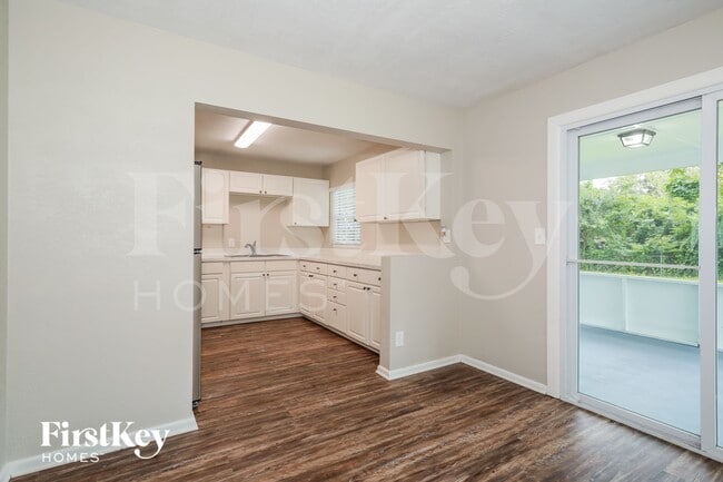 Photo - 3044 Yanlee Ln