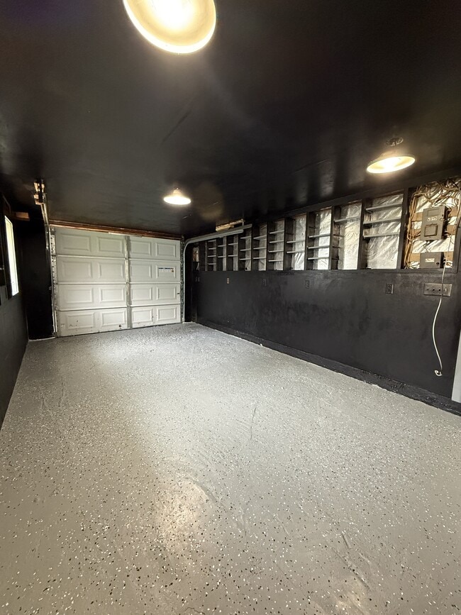 Photo - 521 Savoy Ave