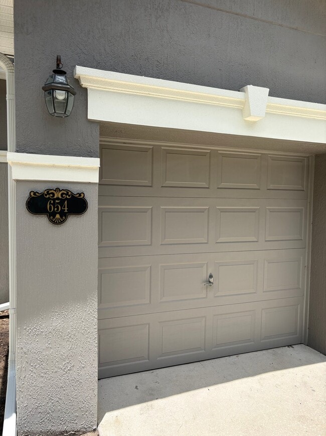 Photo - 654 Mount Olympus Blvd