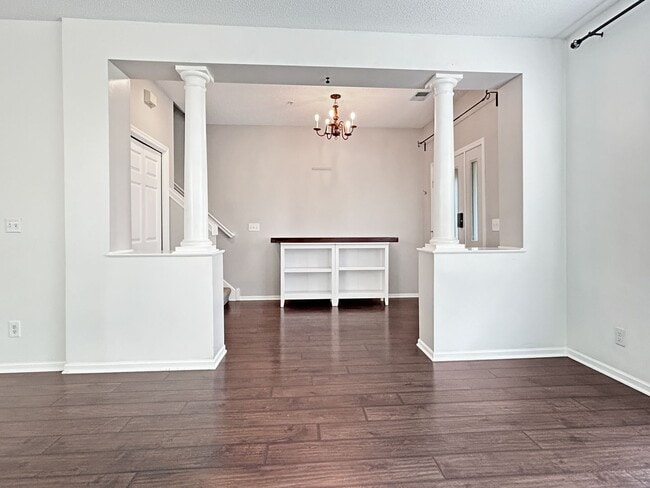 Photo - 8449 Forestview Ln N