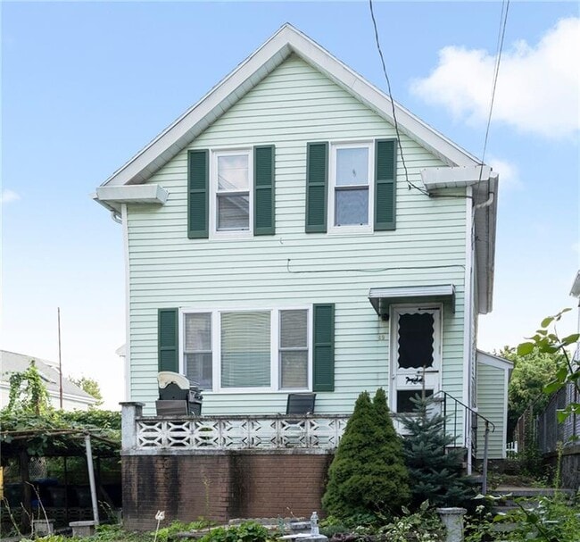 Photo - 49 E Transit St