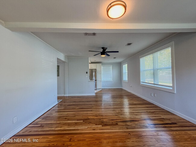 Photo - 1368 Rensselaer Ave