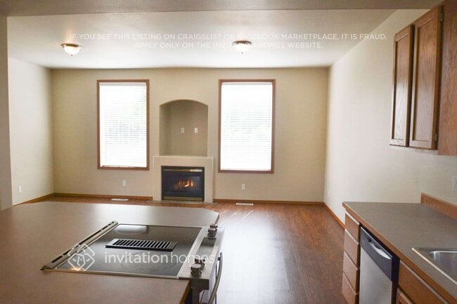 Photo - 15005 87th Ave E
