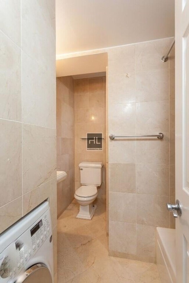 Photo - MOTT ST. Unit 9