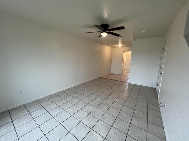 Photo - 1210 Industrial Apt C