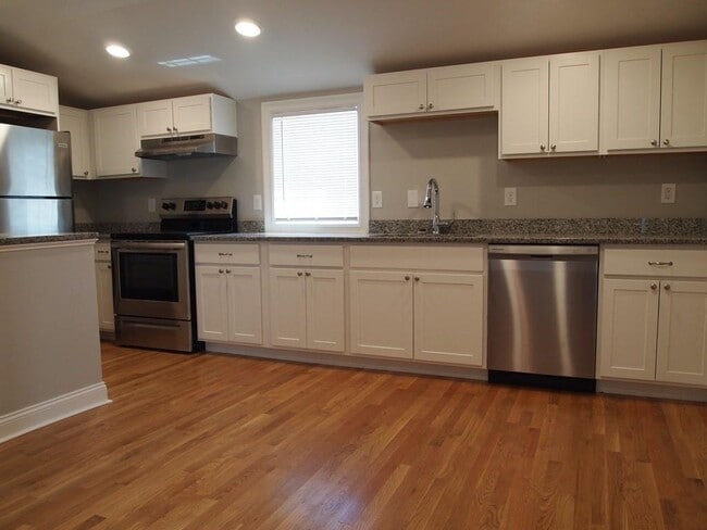 Photo - 7 Pequot St Unit 2