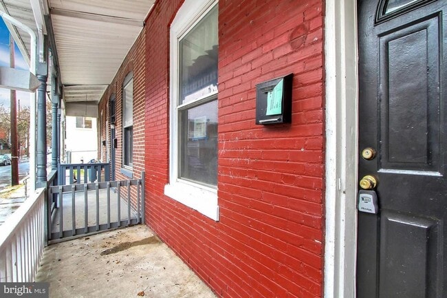 Building Photo - Coming Soon - Spacious 4-Bedroom Home in U...