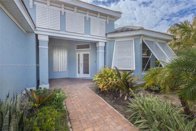 Photo - 2547 St Lucia Cir
