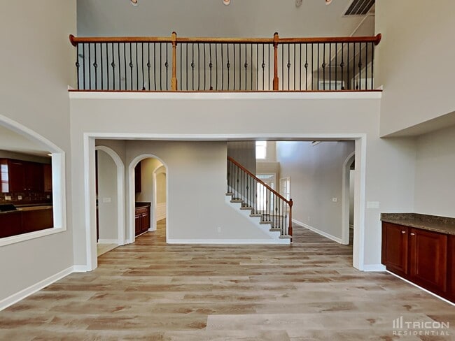 Photo - 1514 Red Oak Dr House