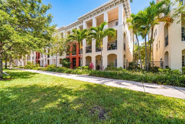 Photo - 261 SW 6th Pl