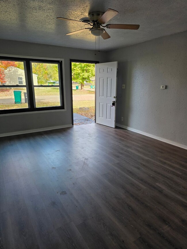 Photo - Cute 3bed/1bath