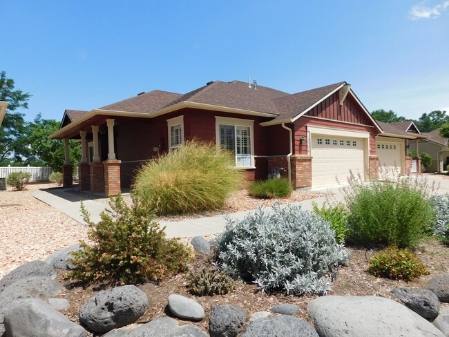 Photo - Spacious 2-Bed in Fountain Greens!