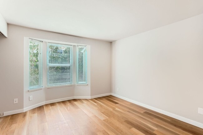 Photo - Martine Apartments