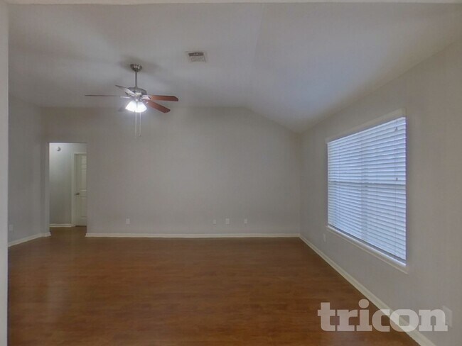 Photo - 14045 Buckskin Dr