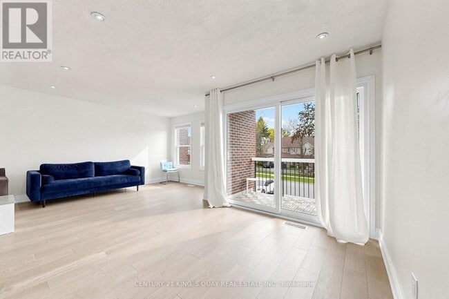 Photo - 1380 Hampton St