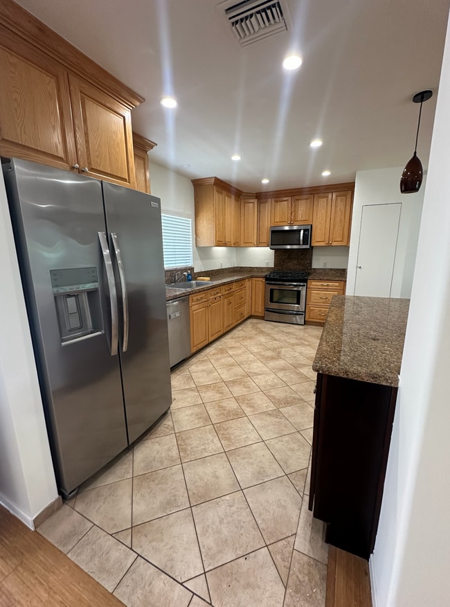 Photo - Beautiful 3 Bedroom 2 Bathroom House in Va...