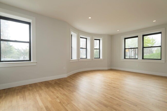 Photo - 119 Highland Ave Apartment Unit 11