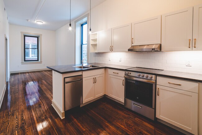 Photo - 429 State St Unit 201