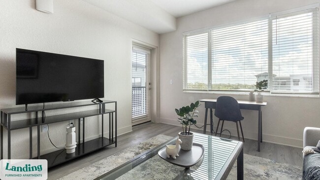 Photo - 9650 52nd Ave E Unidad 2-405.1407524