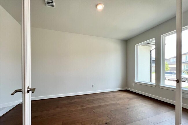 Photo - 4906 Pecos Ridge Ln