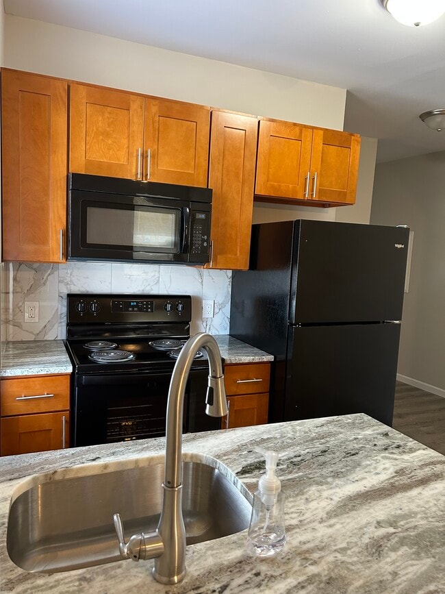 Building Photo - 2100 65th Ave