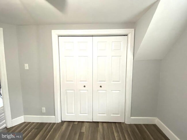 Photo - 864 Whitehorse Mercerville Rd