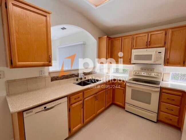 Photo - 230 Bartlett Ln